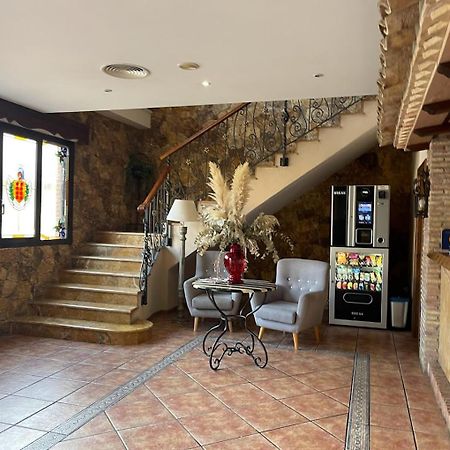 Hostal La Posada ตอร์เรญาโน ภายนอก รูปภาพ