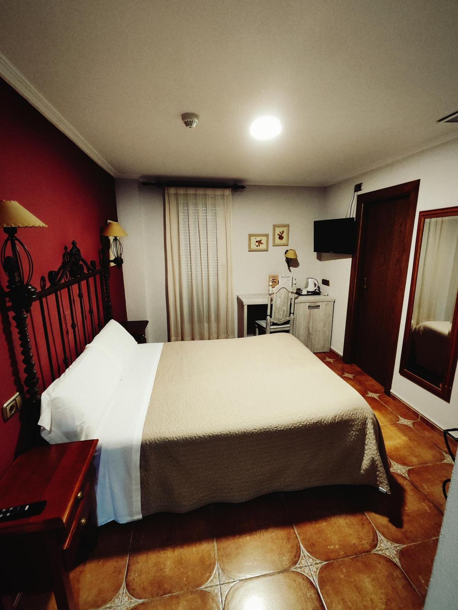 Hostal La Posada ตอร์เรญาโน ภายนอก รูปภาพ