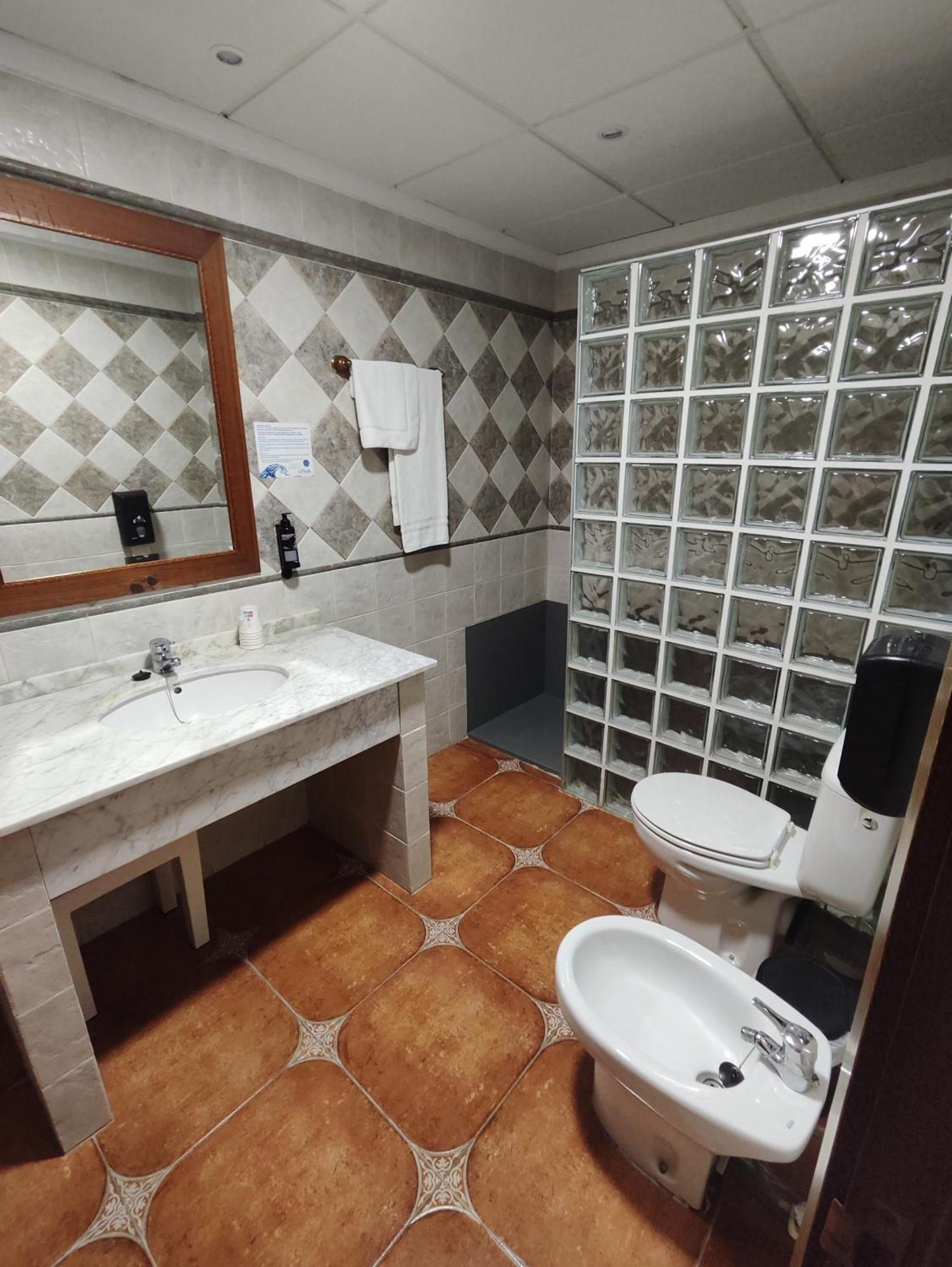 Hostal La Posada ตอร์เรญาโน ภายนอก รูปภาพ