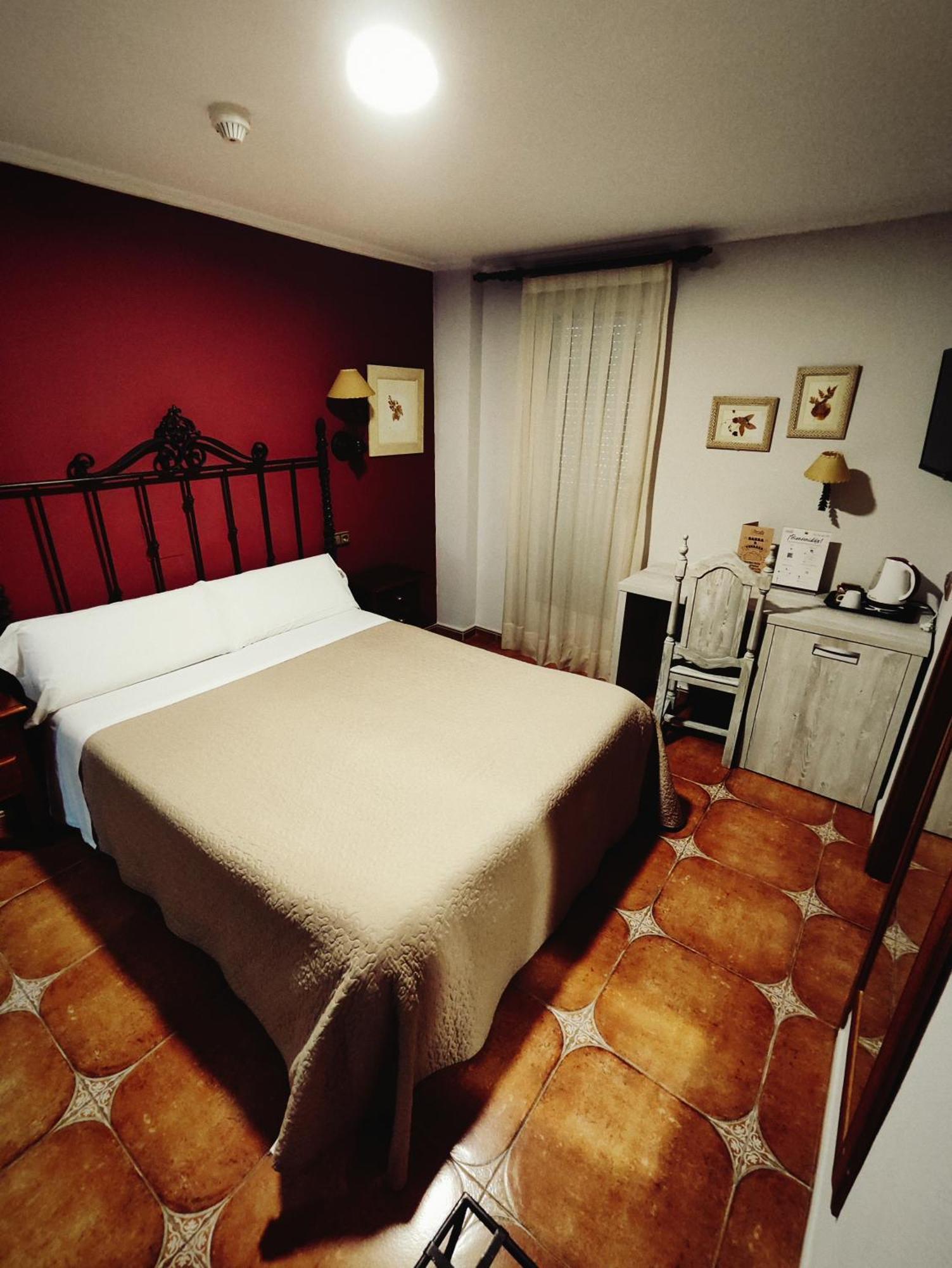 Hostal La Posada ตอร์เรญาโน ภายนอก รูปภาพ